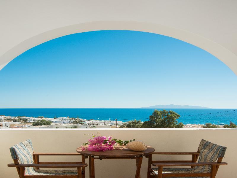 Terra Blue Santorini Kamári
